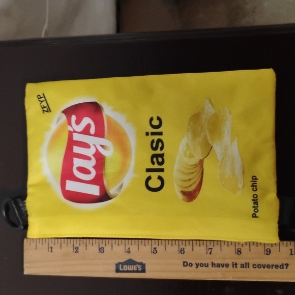 Lays Potato Chips Crossbody bag - Picture 4 of 8